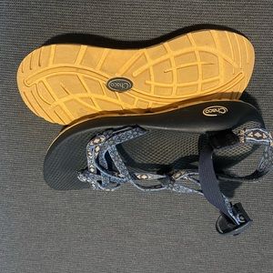 Chaco size 9